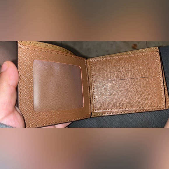 Men’s Louis Vuitton Leather Wallet/ LV Men’s Wallet - Picture 6 of 16